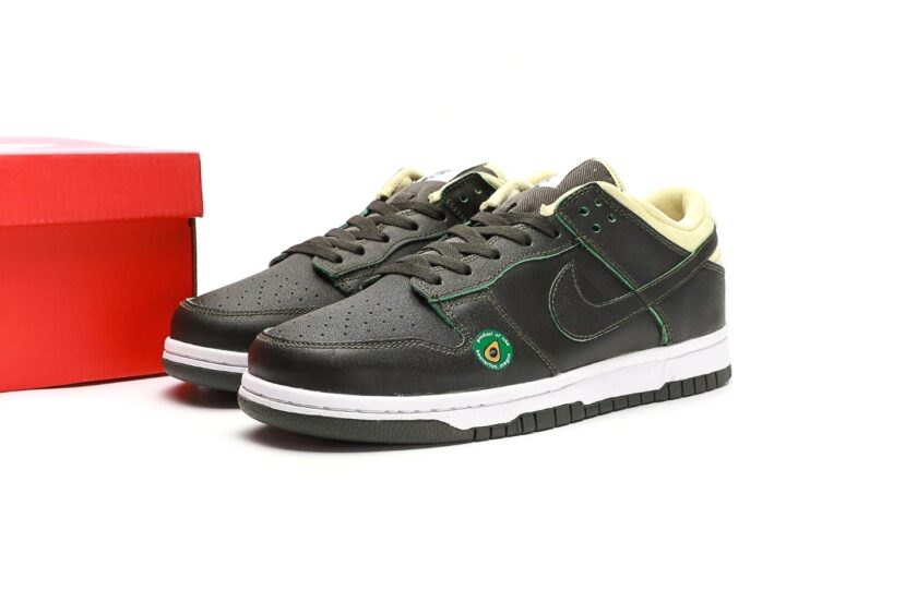 Dunk Low Avocado - Image 9