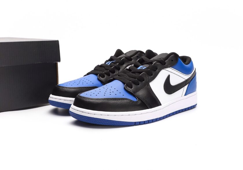 Air Jordan 1 Low Royal Toe - Image 9