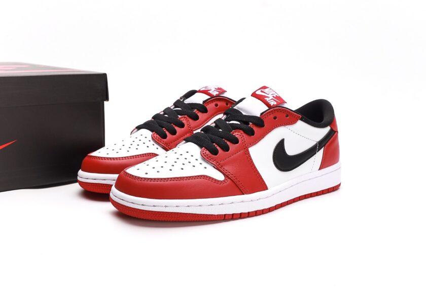 Air Jordan 1 Retro Low Chicago [PK GOD] - Image 9