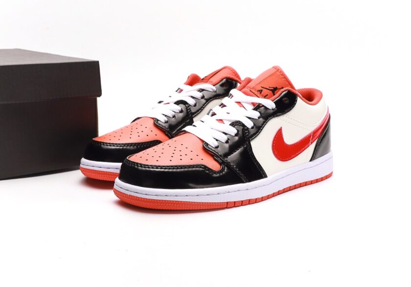 Air Jordan 1 Low GS Halloween - Image 9