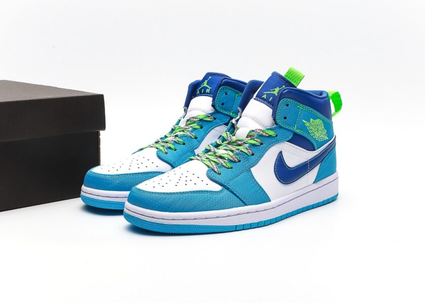 Air Jordan 1 Mid GS - Image 9