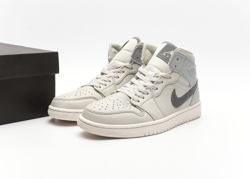 Air Jordan 1 Mid Grey - Image 9