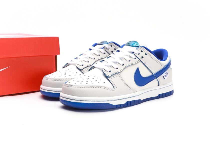 Dunk Low Worldwide White Royal Blue - Image 9