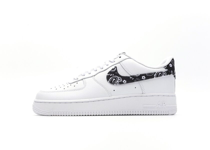 Air Force 1 Low Black Paisley