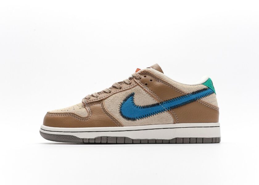 size? x Dunk Low