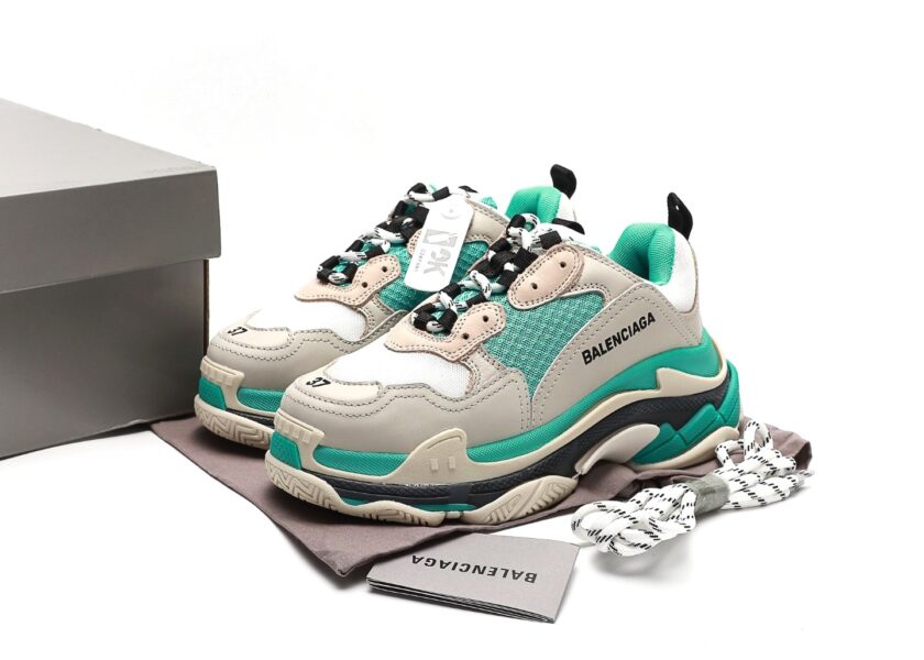 Triple S - Image 2