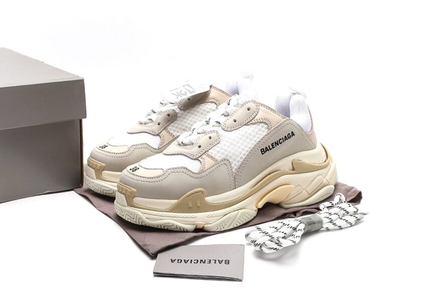 Triple S - Image 2