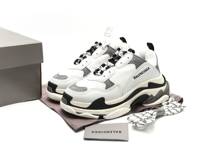 Triple S - Image 2