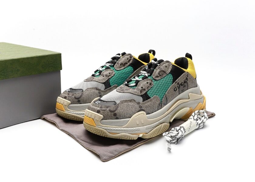 Triple S - Image 2