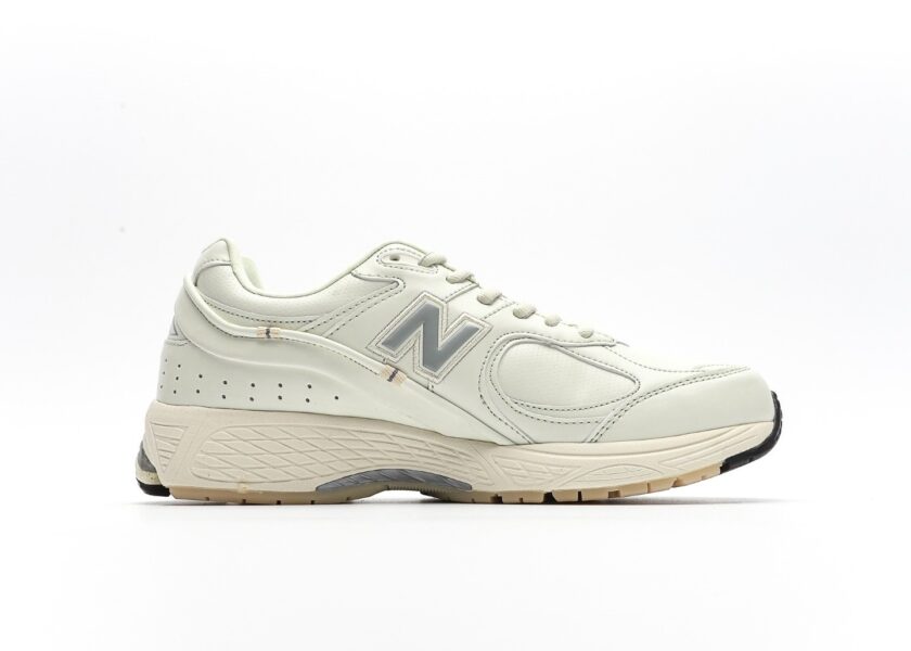 New Balance RANDOMEVENT x UNIK x 2002R [PREMIUM] - Image 2