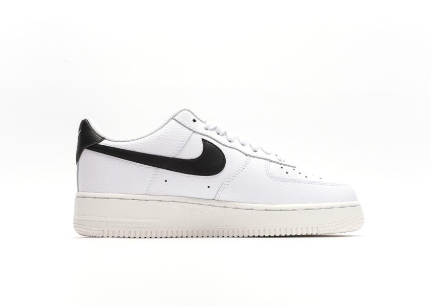 Air Force 1 '07 White Black - Image 2