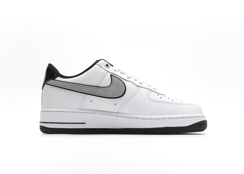 Air Force 1 Low '07 LV8 Motocross White Grey Black - Image 2