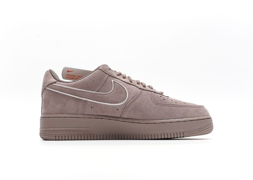 Air Force 1 Low 'Suede' Pack - Image 2