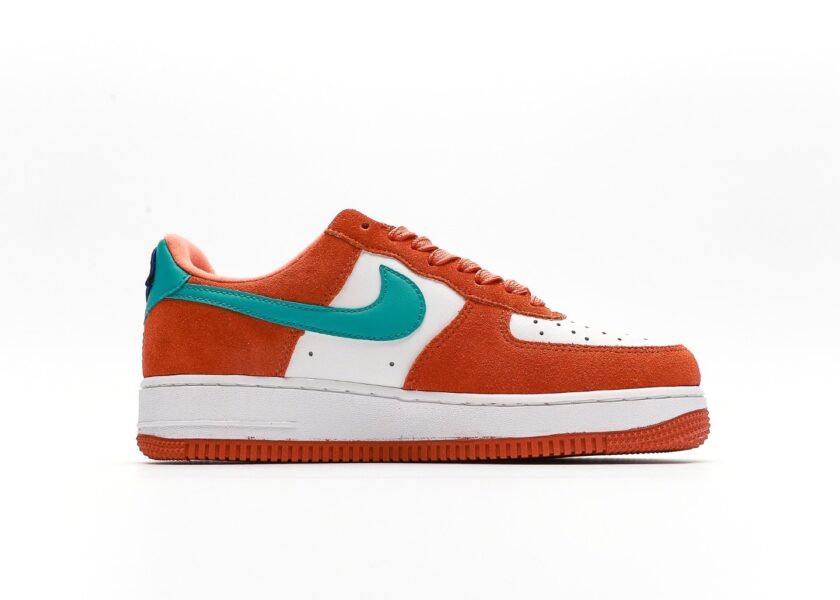 Air Force 1 Low Athletic Club - Image 2