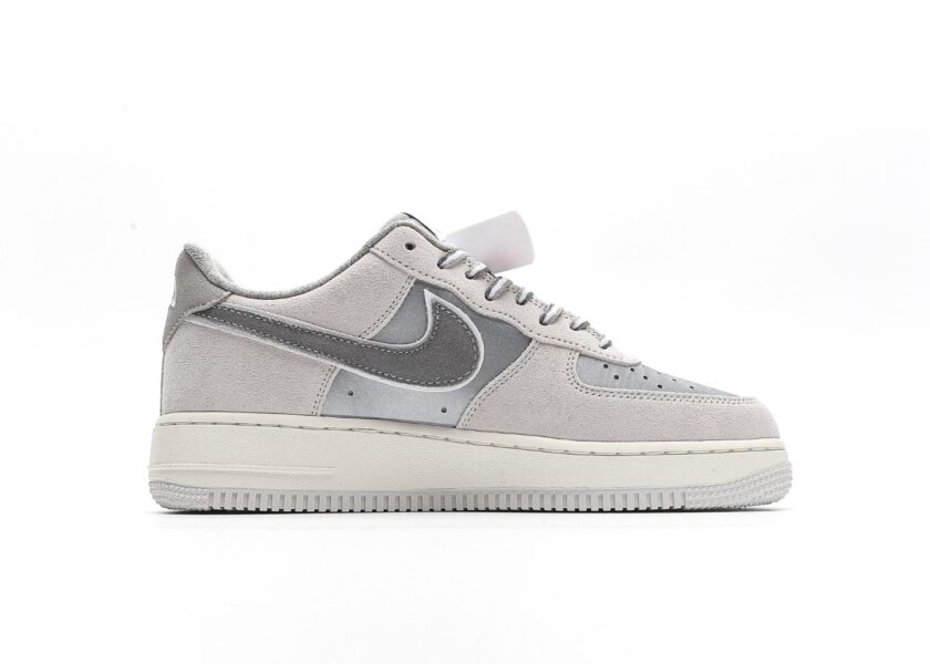 Air Force 1 Low Athletic Club - Image 2