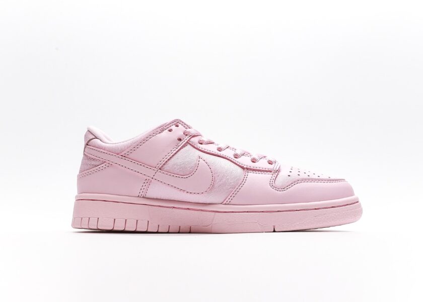 Dunk Low SE 'Prism Pink' - Image 2