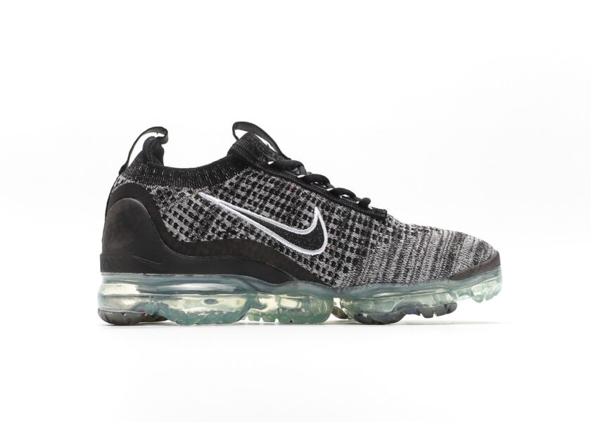 Air VaporMax 2021 Flyknit - Image 2