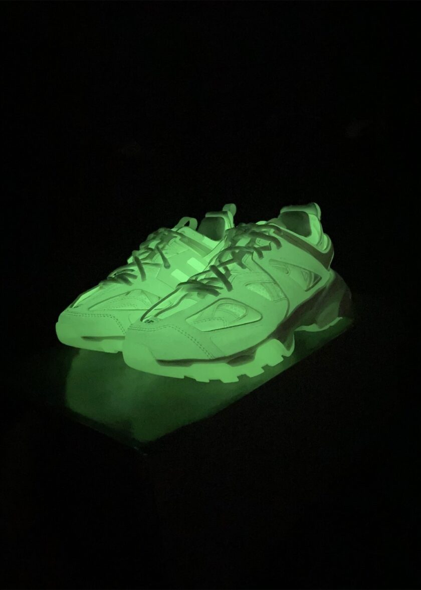 Track 3.0 LED Sneaker - Image 3