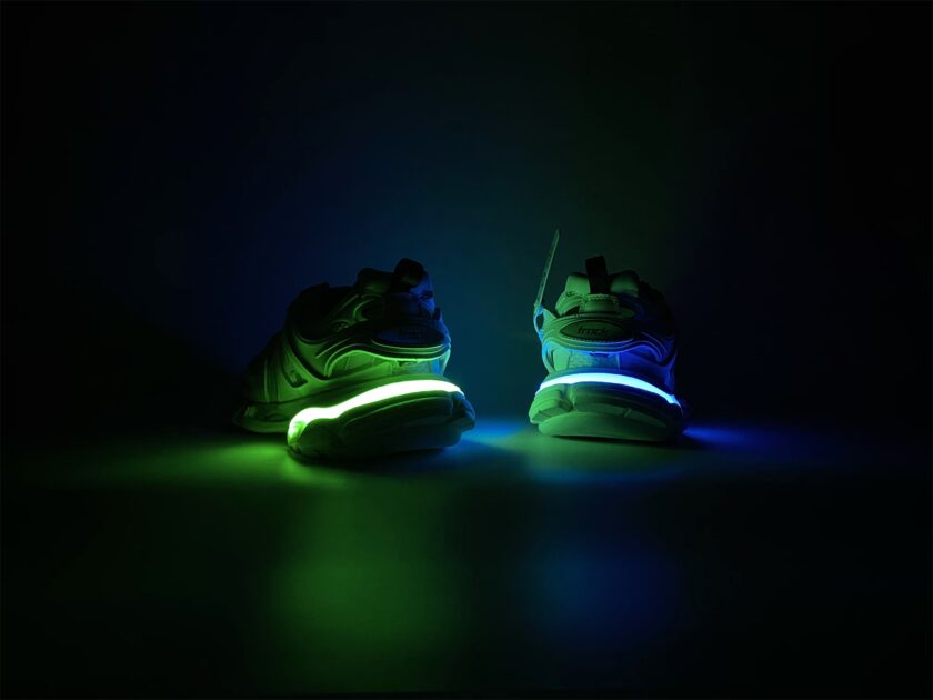 Track 3.0 LED Sneaker - Image 3