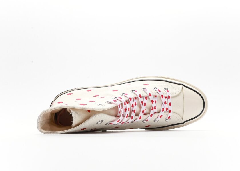 Chuck Taylor All-Star 70 Hi Embroidered Lips Vintage White - Image 3