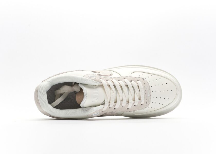 Air Force 1 Low Luxe - Image 3