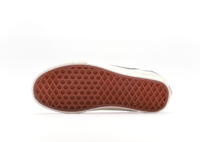 Classic Slip-On - Image 4