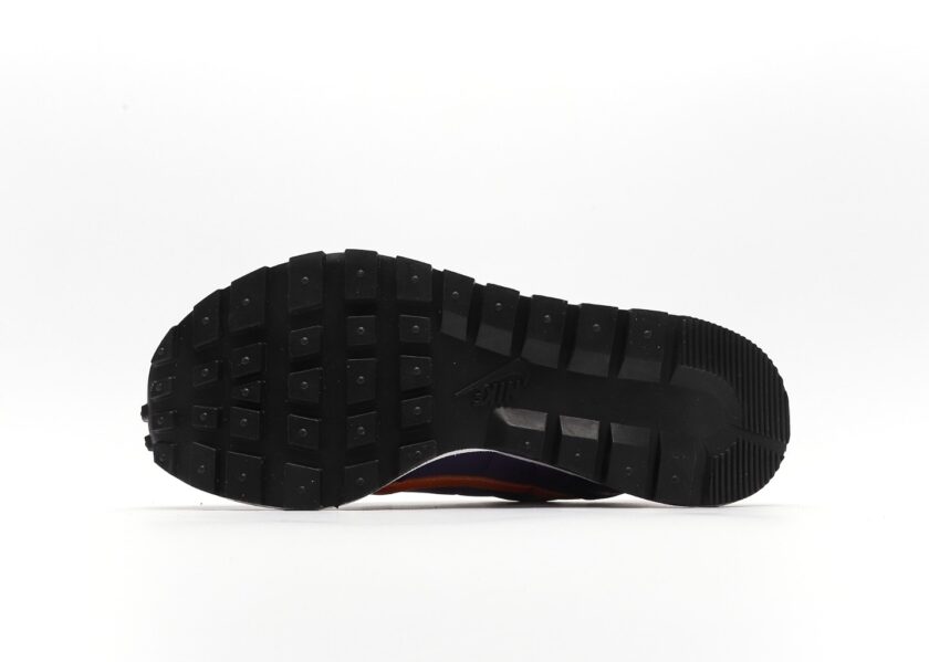 Sacai VaporWaffle Dark Iris - Image 4