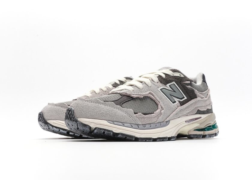 New Balance 2002R Protection Pack Rain Matt - Image 5