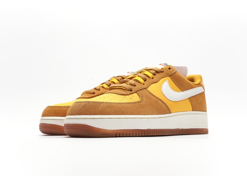 Air Force 1 Low University Gold - Image 5