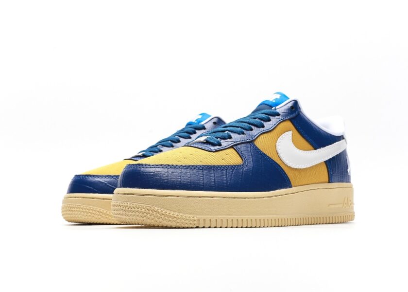 Undefeated x Nike AF-1 vs. Dunk 5 On It - Image 5