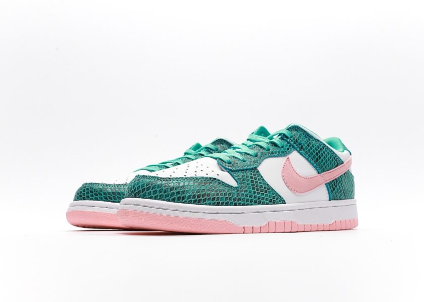 Dunk Low Snakeskin - Image 5