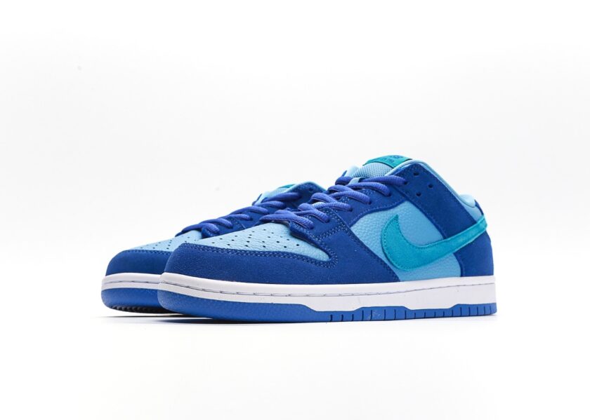 SB Dunk Low "Blue Raspberry" [PK GOD] - Image 5