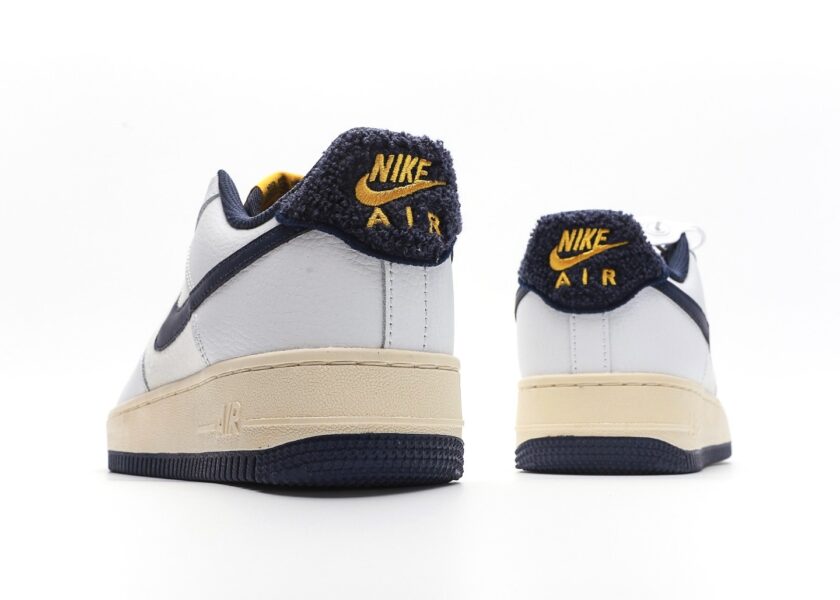 Air Force 1 '07 LV8 Midnight Navy - Image 6