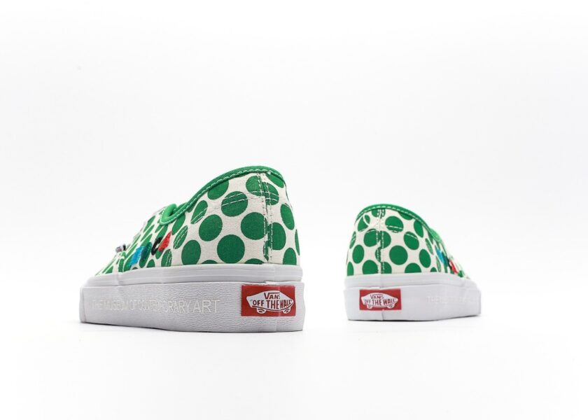 Vans X MOCA Authentic - Image 6