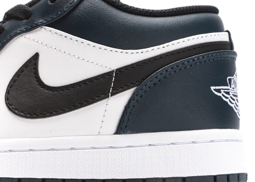 Air Jordan 1 Low Dark Teal - Image 7