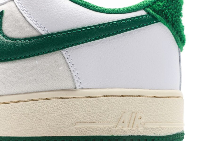 Air Force 1 '07 LV8 White Green - Image 7