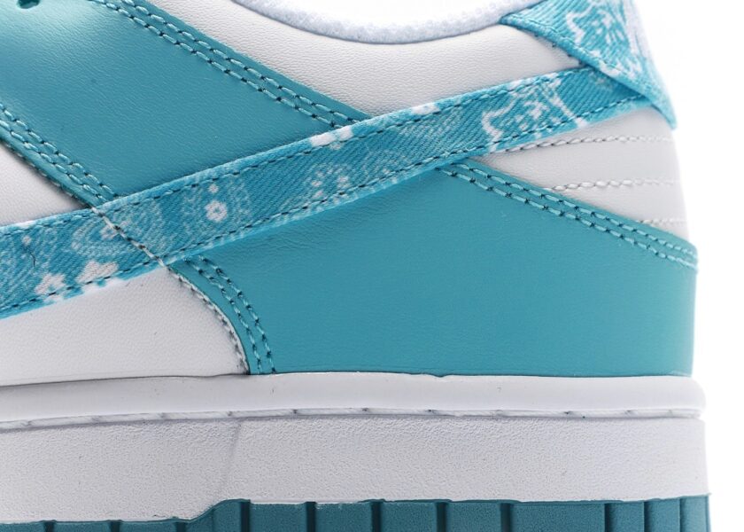 Dunk Low Blue Paisley - Image 7