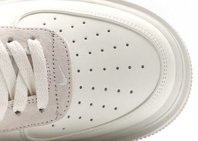 Air Force 1 Low Luxe - Image 8