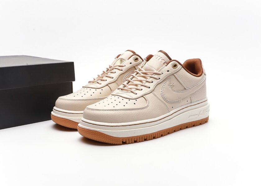 Air Force 1 Luxe Pecan - Image 9