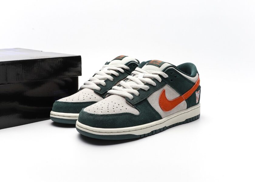 Dunk SB Low Eire [PK GOD] - Image 9