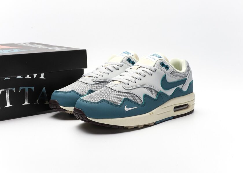 Patta x Air Max 1 Noise Aqua - Image 9