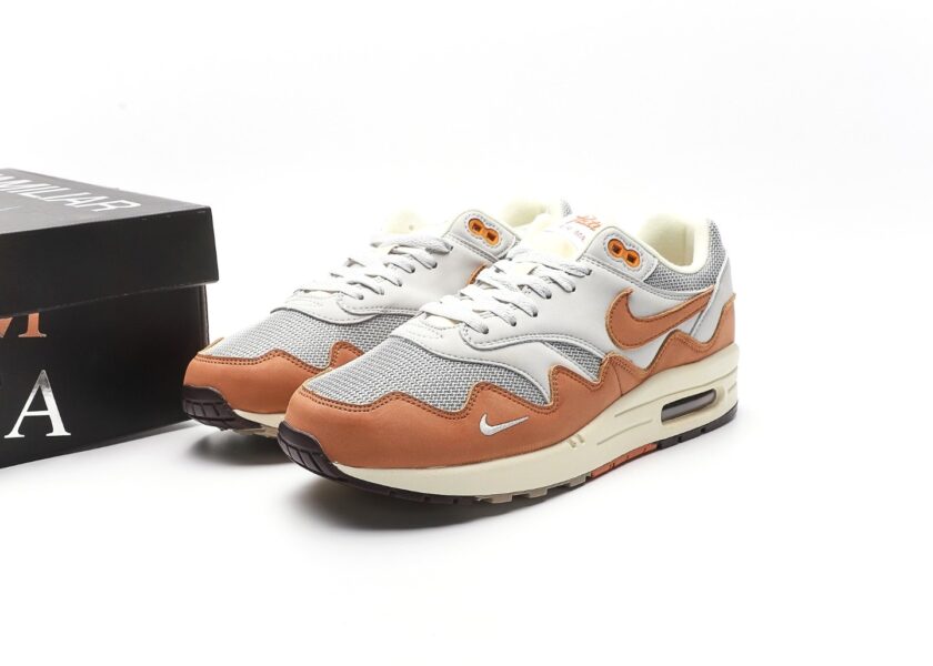 Patta x Air Max 1 Monarch - Image 9