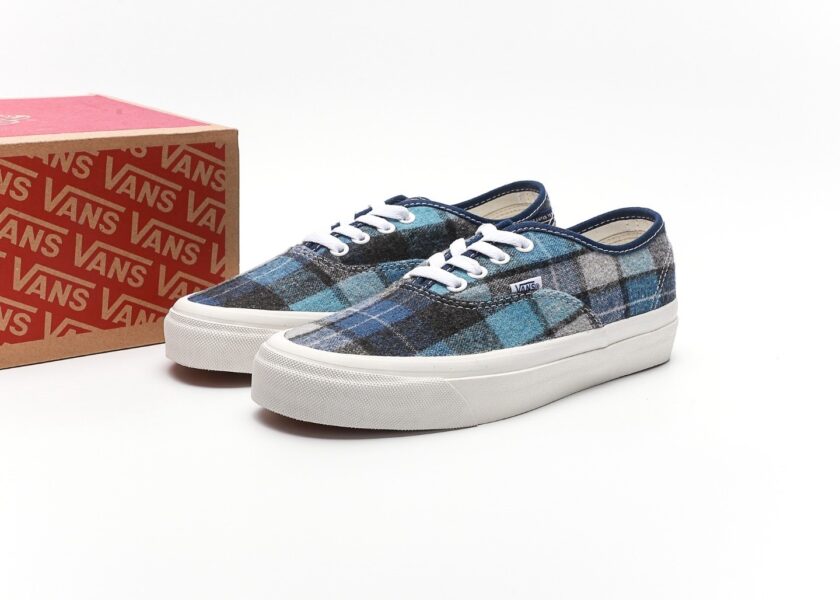 Pendleton Authentic 44 DX - Image 9