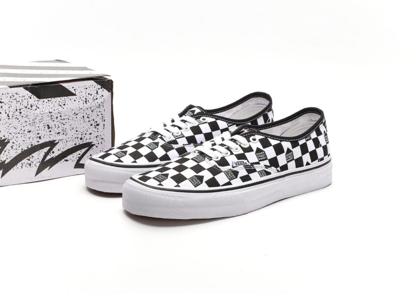 OG Authentic LX Dover Street Market Checkerboard - Image 9