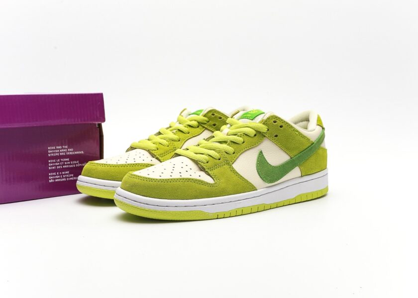 SB Dunk Low Green Apple - Image 9