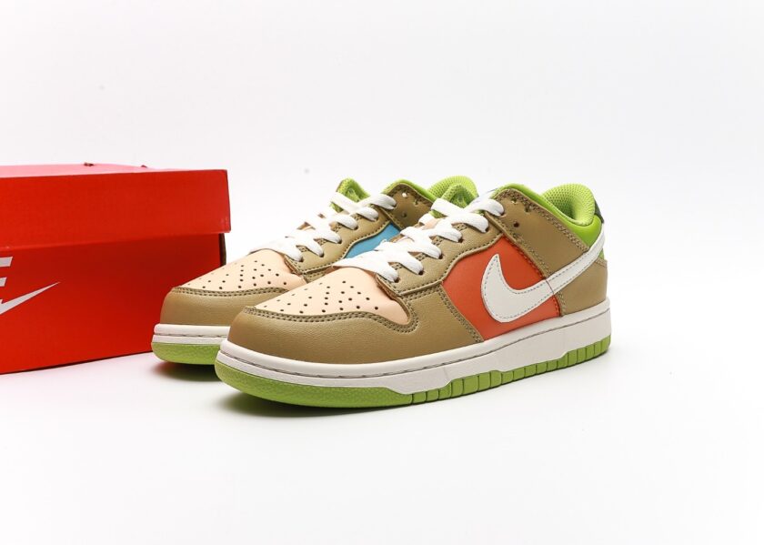 Dunk Low (GS) - Image 9