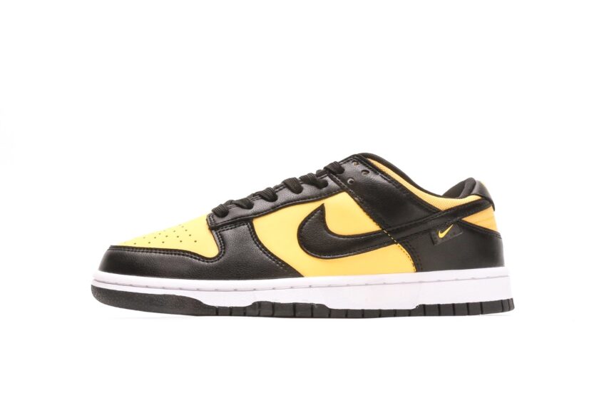 Dunk Low "Black/University Gold"