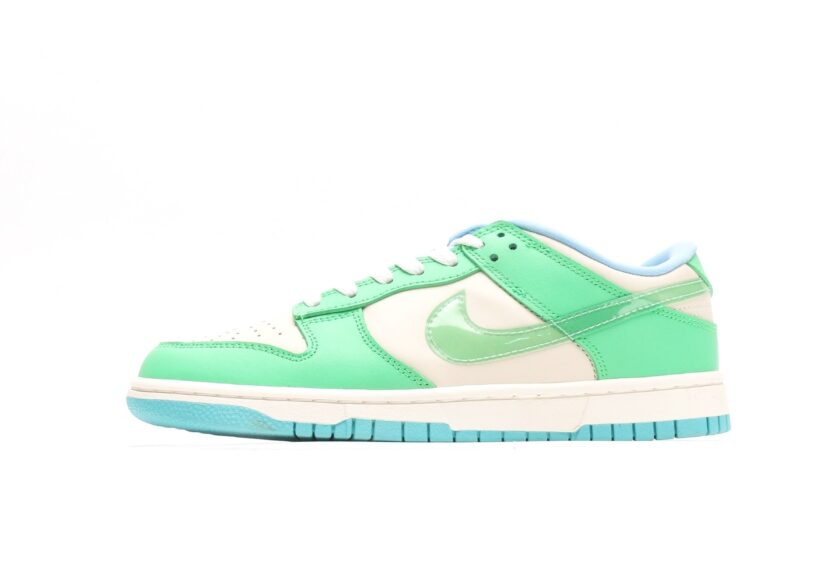 Dunk Low Green Shock