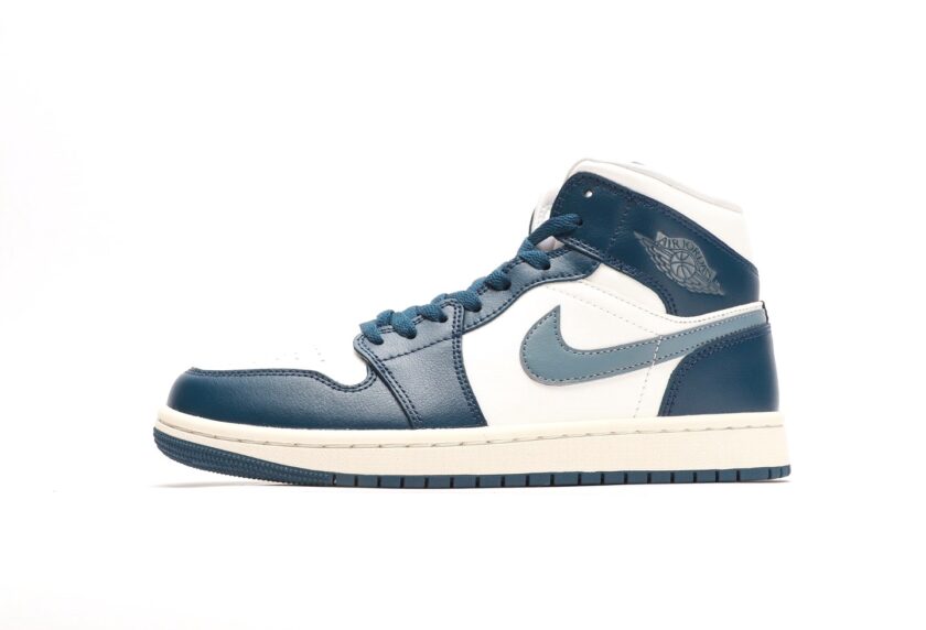 Air Jordan 1 Mid Sky J French Blue