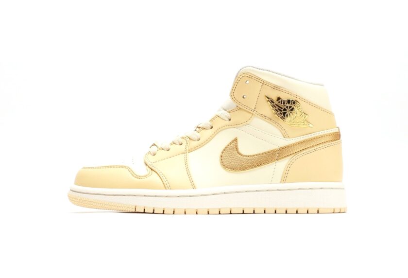 Air Jordan 1 Mid Pale Vanilla Coconut Milk